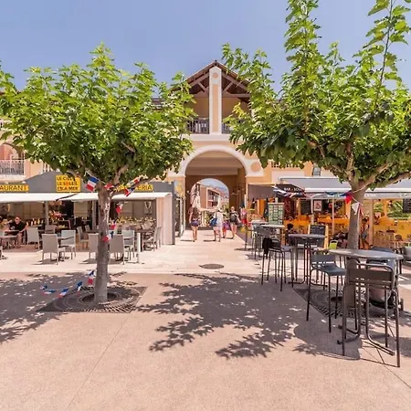 T2 Vue Mer, Saint-raphael, Village Cap Esterel Апартаменты Сен-Рафаэль