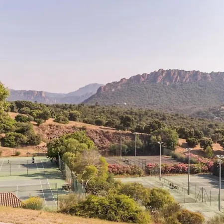 T2 Vue Mer, Saint-raphael, Village Cap Esterel