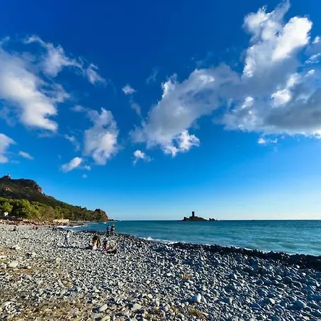 T2 Vue Mer, Saint-raphael, Village Cap Esterel Сен-Рафаэль